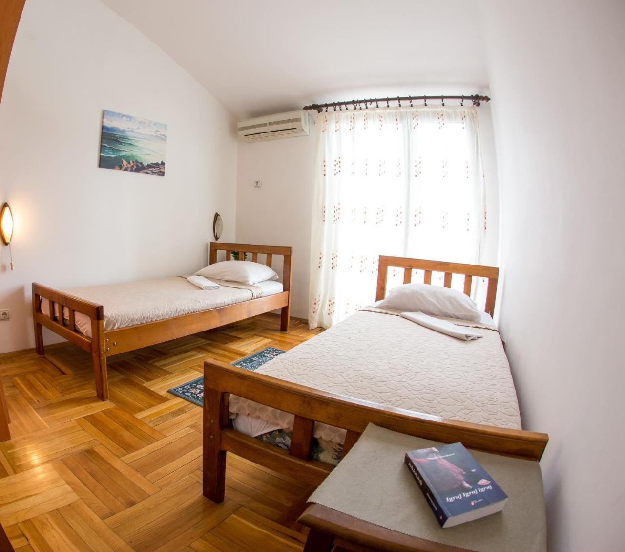 Guest House Mandarina Будва Экстерьер фото