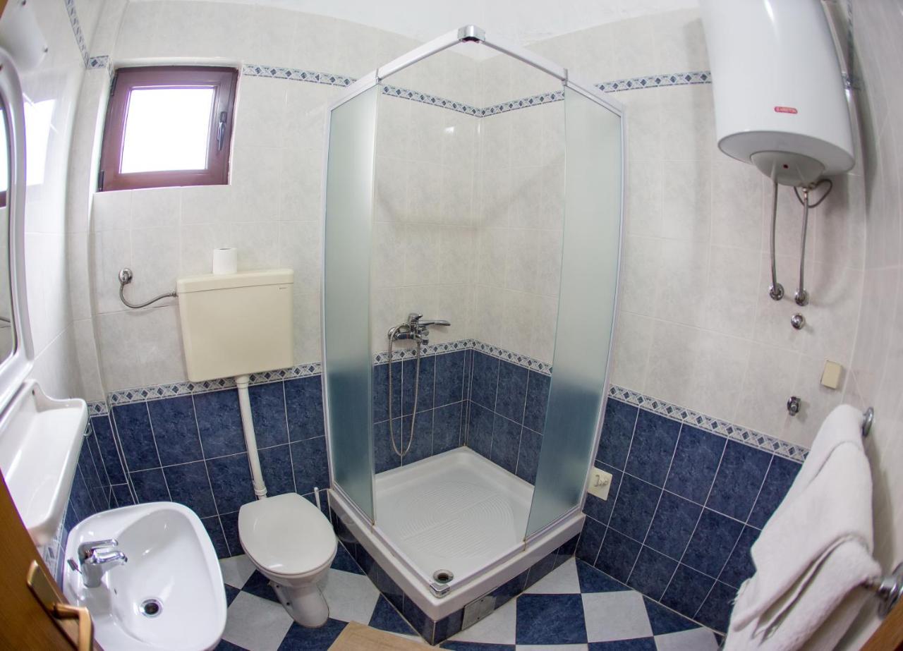 Guest House Mandarina Будва Экстерьер фото
