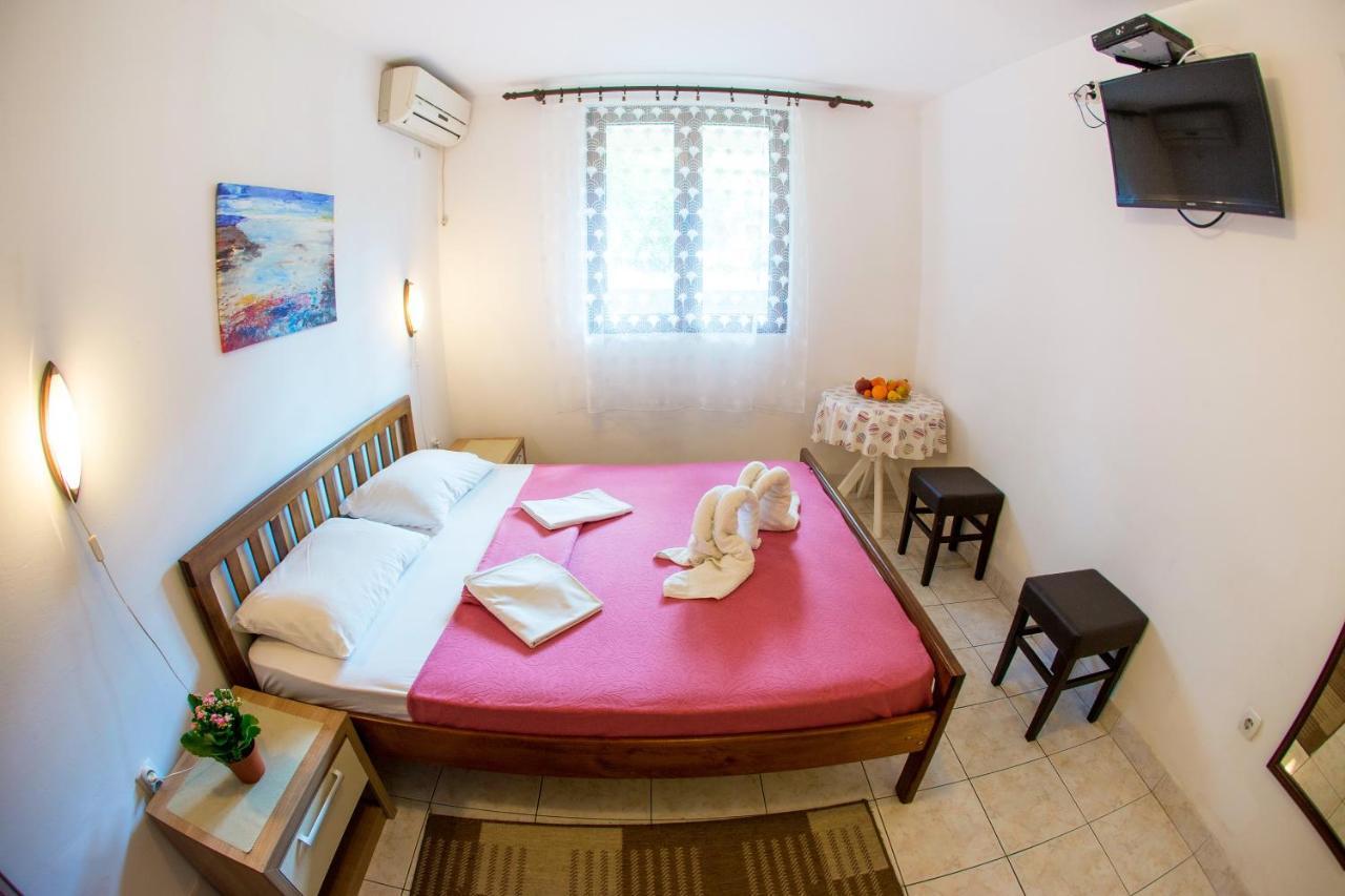 Guest House Mandarina Будва Экстерьер фото
