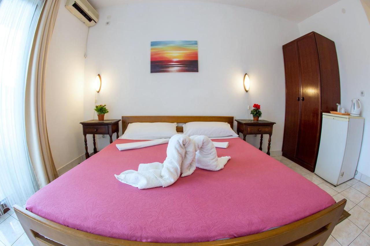 Guest House Mandarina Будва Экстерьер фото